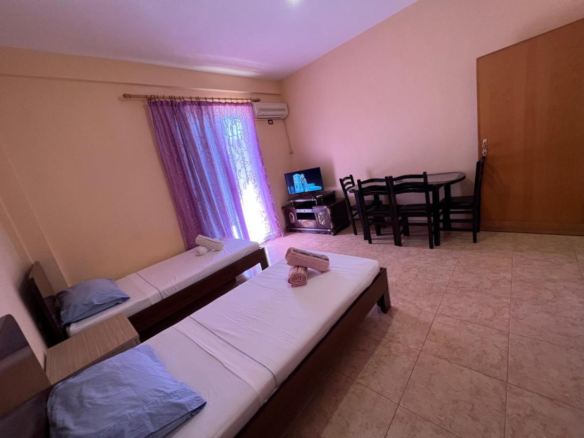 House For Rent Jurgen Villa Golem  Buitenkant foto