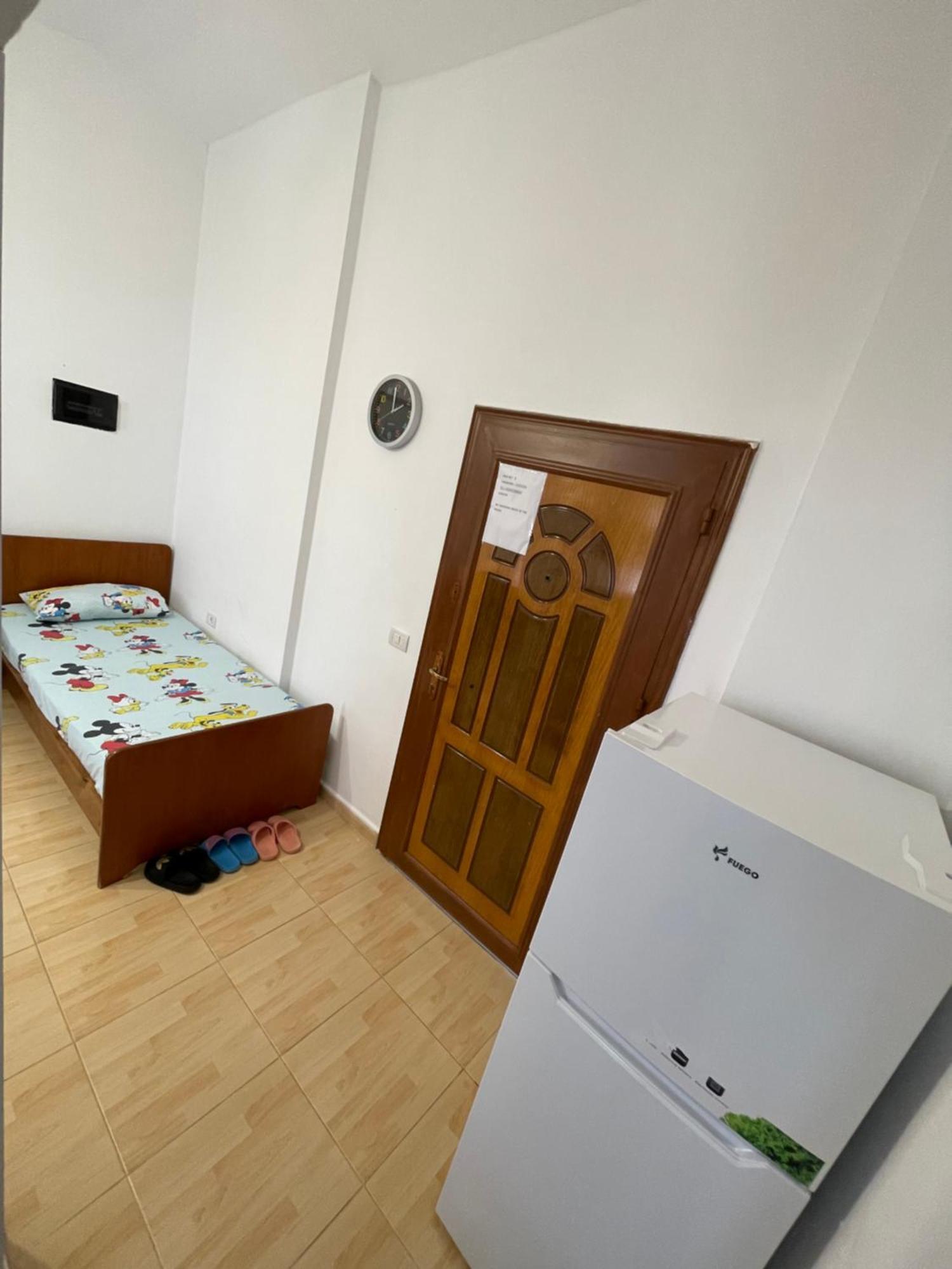 House For Rent Jurgen Villa Golem  Buitenkant foto