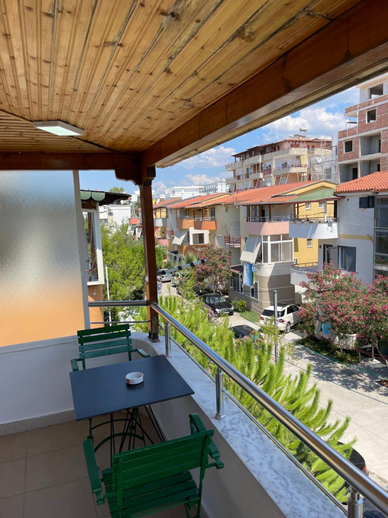 House For Rent Jurgen Villa Golem  Buitenkant foto