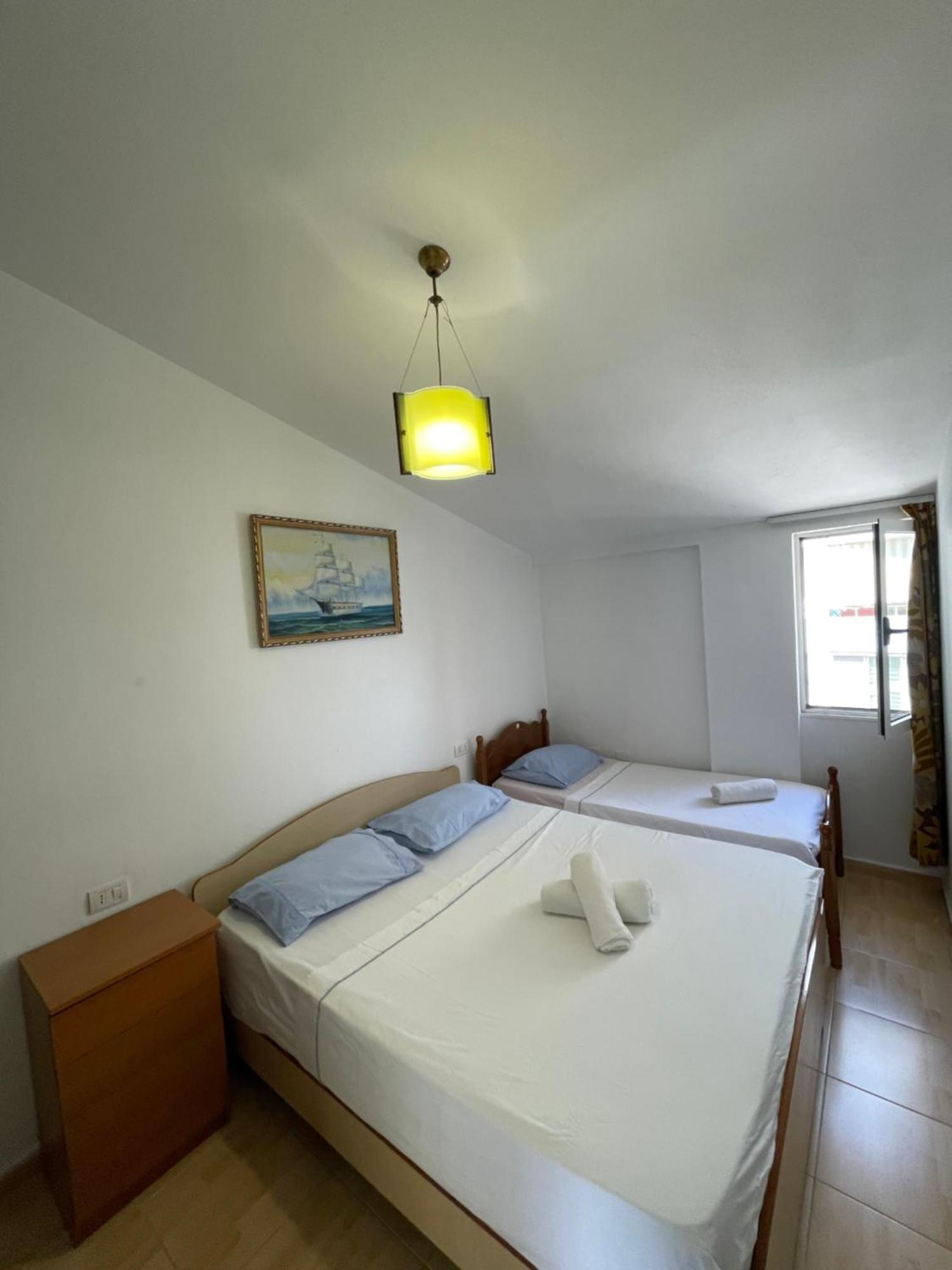 House For Rent Jurgen Villa Golem  Buitenkant foto
